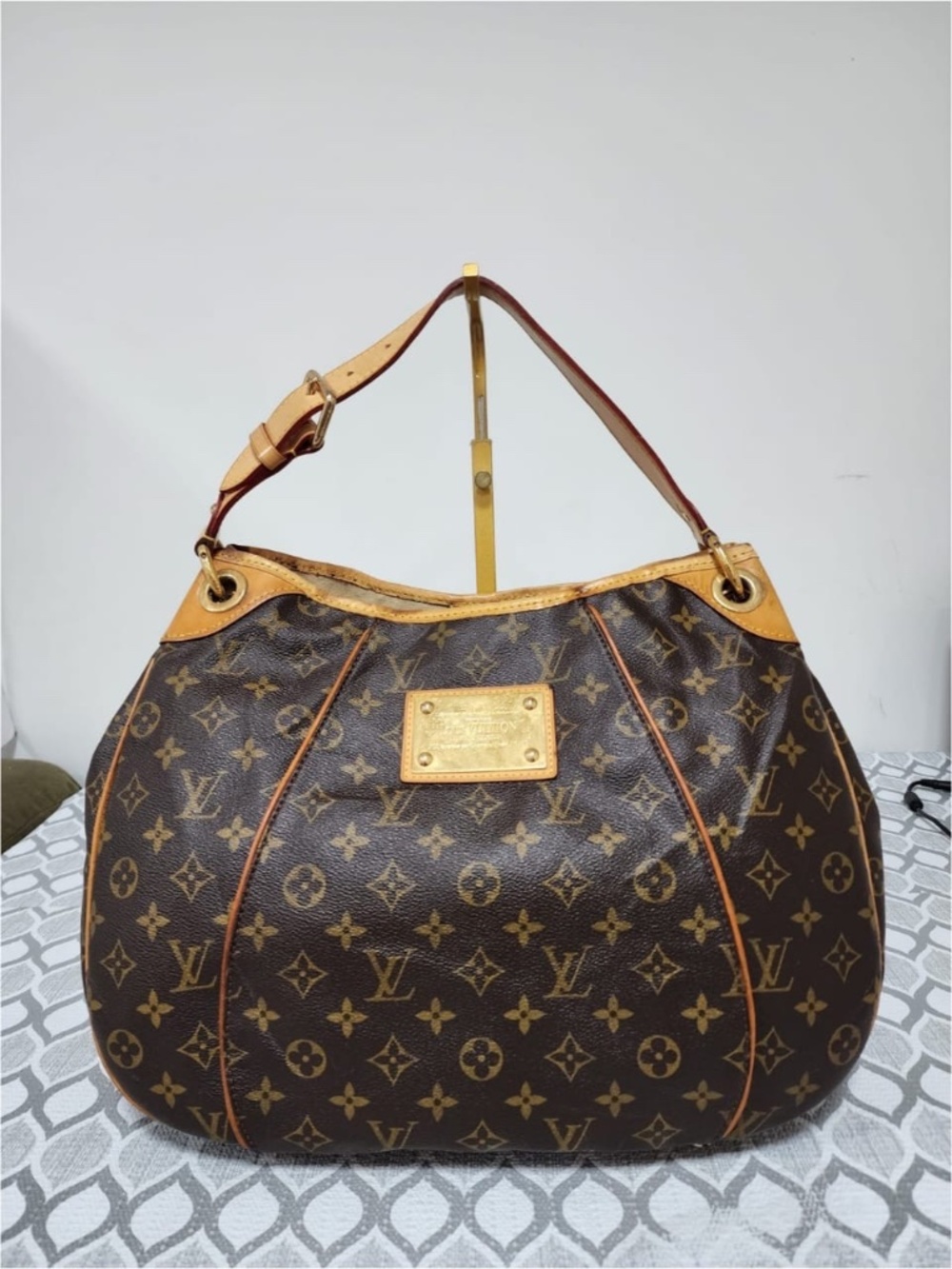 Authentic LOUIS VUITTON Monogram Canvas Galliera PM Bag Brown/Beige